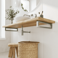 Frontale Badezimmeransicht: Waschtischkonsole RHEIN im Industrial-Finish, 10 cm hoch, montiert unter einer Holzplatte mit Aufsatzbecken